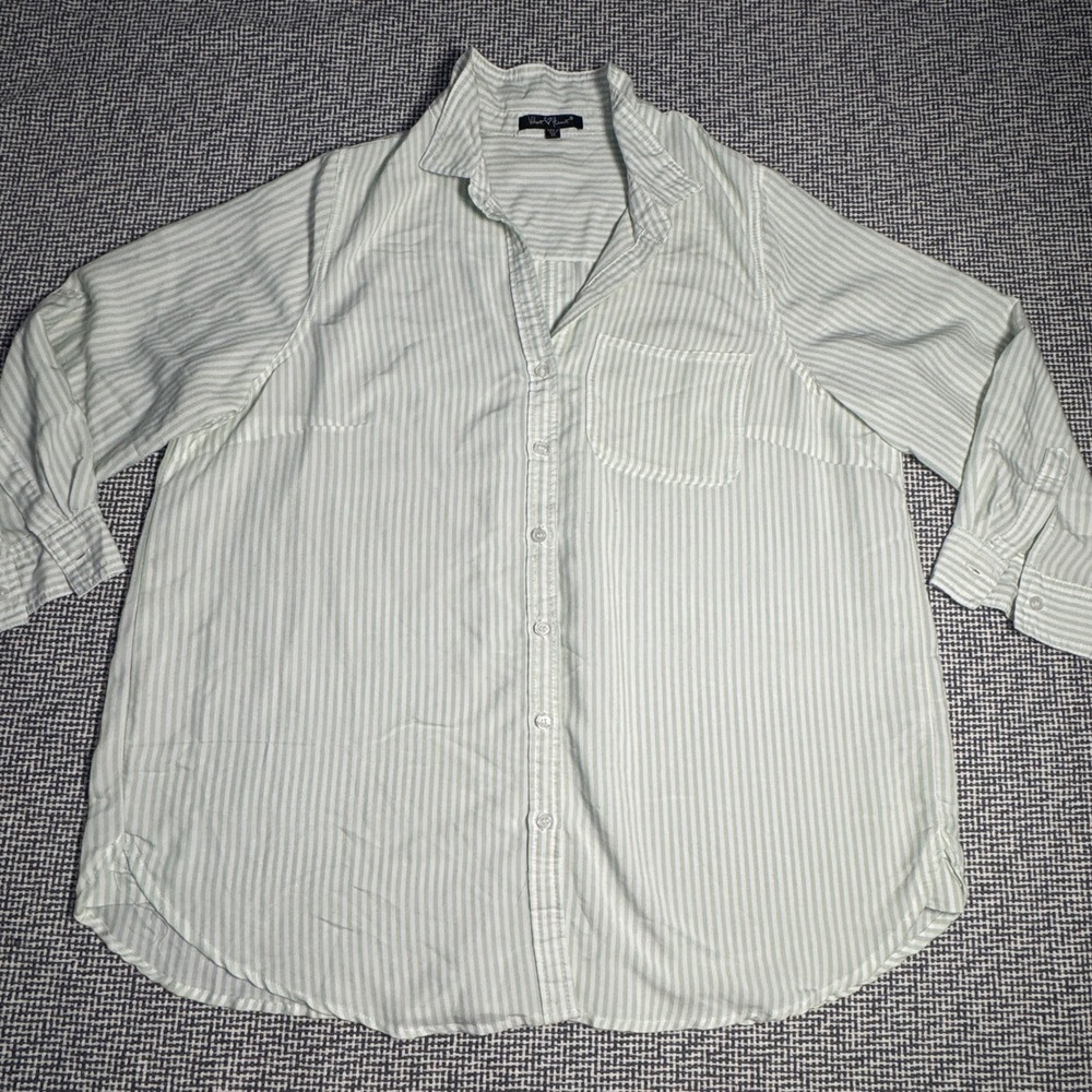 Velvet Heart Womens 1X Sage Green White Striped Button Down Shirt Long Sleeve